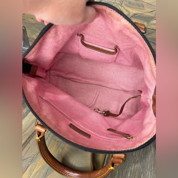 BIN048.9 Dooney & Bourke Canvas Satchel Black - Picture 7 of 9